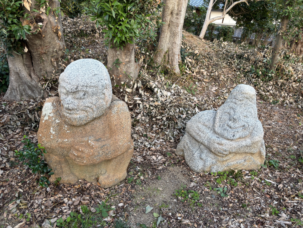 Monkey stones